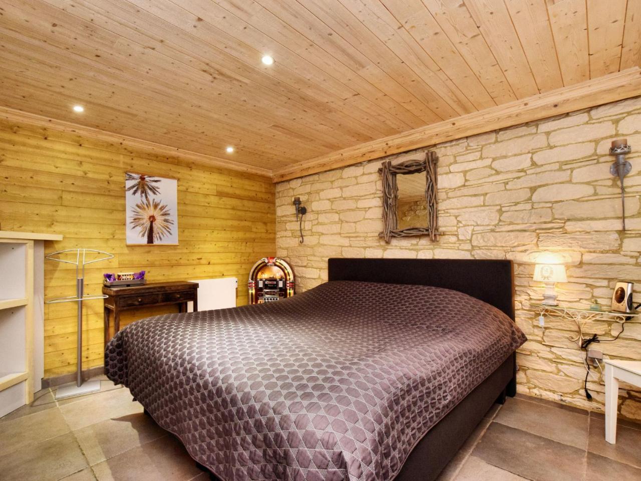 Luxurious Holiday Home With Jacuzzi Filly Exteriör bild